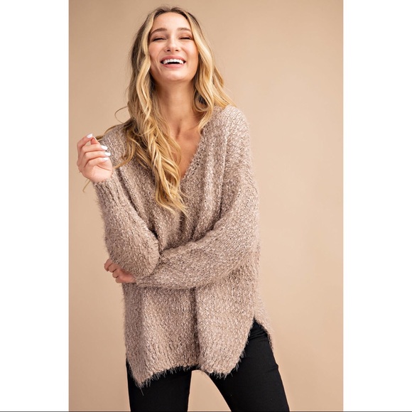 BOUTIQUE CLOSING MAKE AN OFFER - Picture 3 of 6